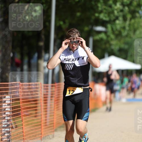 07.09.2025 - 19. Norderstedt Triathlon Michael Strokosch http://msf.ph/oto/8811766 07.09.2025 11:40:54 Laufen 844, 1206 meine-sportfotos.de