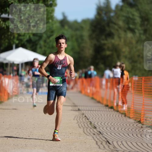 07.09.2025 - 19. Norderstedt Triathlon Michael Strokosch http://msf.ph/oto/8811786 07.09.2025 10:42:28 Laufen 652, 686 meine-sportfotos.de
