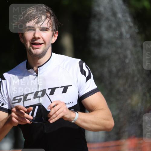 07.09.2025 - 19. Norderstedt Triathlon Michael Strokosch http://msf.ph/oto/8811844 07.09.2025 11:40:56 Laufen 844, 1206 meine-sportfotos.de