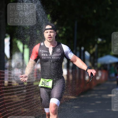07.09.2025 - 19. Norderstedt Triathlon Michael Strokosch http://msf.ph/oto/8811862 07.09.2025 15:22:02 Laufen 968 meine-sportfotos.de