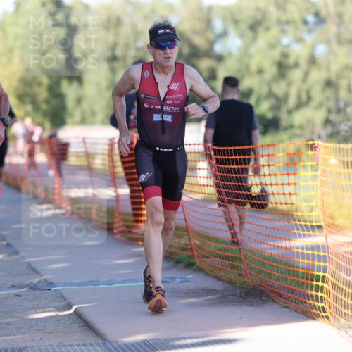07.09.2025 - 19. Norderstedt Triathlon Michael Strokosch http://msf.ph/oto/8811944 07.09.2025 16:19:45 Laufen 415, 505, 1052, 1403, 1413, 1614 meine-sportfotos.de