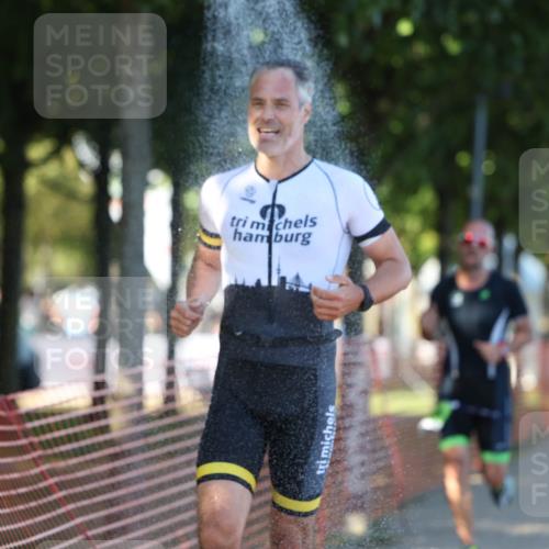 07.09.2025 - 19. Norderstedt Triathlon Michael Strokosch http://msf.ph/oto/8812039 07.09.2025 16:20:04 Laufen 546, 1079, 1553, 1592 meine-sportfotos.de