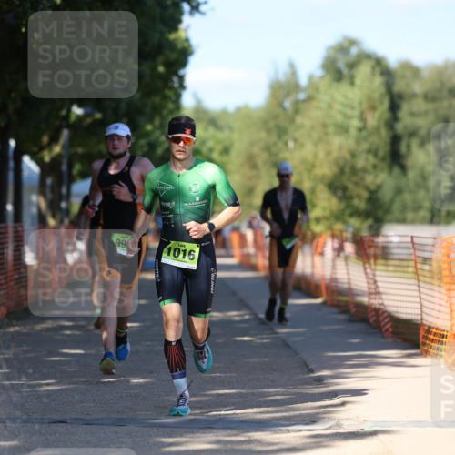 07.09.2025 - 19. Norderstedt Triathlon Michael Strokosch http://msf.ph/oto/8812062 07.09.2025 15:22:47 Laufen 1000, 1431, 1462 meine-sportfotos.de