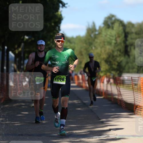07.09.2025 - 19. Norderstedt Triathlon Michael Strokosch http://msf.ph/oto/8812066 07.09.2025 15:22:47 Laufen 1000, 1431, 1462 meine-sportfotos.de