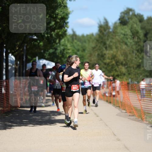 07.09.2025 - 19. Norderstedt Triathlon Michael Strokosch http://msf.ph/oto/8812115 07.09.2025 13:29:15 Laufen 166, 265, 345, 347, 357, 842, 1270 meine-sportfotos.de