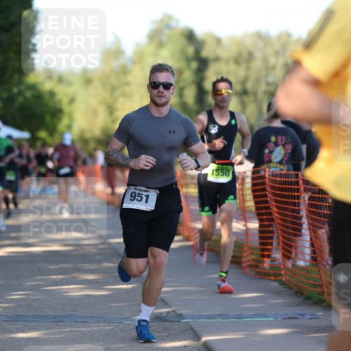 07.09.2025 - 19. Norderstedt Triathlon Michael Strokosch http://msf.ph/oto/8812133 07.09.2025 16:20:20 Laufen 949, 951, 1549, 1550 meine-sportfotos.de