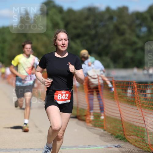 07.09.2025 - 19. Norderstedt Triathlon Michael Strokosch http://msf.ph/oto/8812146 07.09.2025 13:29:19 Laufen 166, 265, 266, 313, 345, 347, 357, 804, 842, 1270 meine-sportfotos.de