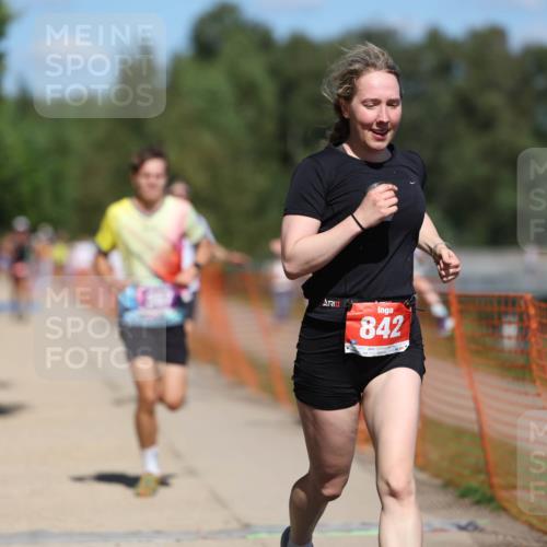 07.09.2025 - 19. Norderstedt Triathlon Michael Strokosch http://msf.ph/oto/8812161 07.09.2025 13:29:19 Laufen 166, 265, 266, 313, 345, 347, 357, 804, 842, 1270 meine-sportfotos.de