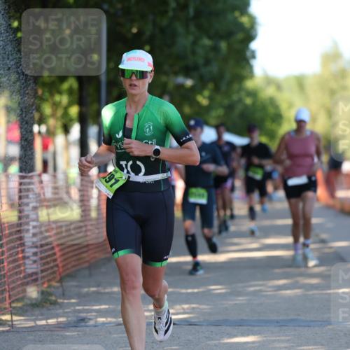 07.09.2025 - 19. Norderstedt Triathlon Michael Strokosch http://msf.ph/oto/8812169 07.09.2025 16:20:25 Laufen 445, 506, 549, 953, 1410, 1549, 1550 meine-sportfotos.de