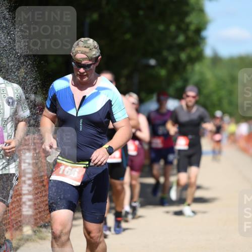 07.09.2025 - 19. Norderstedt Triathlon Michael Strokosch http://msf.ph/oto/8812191 07.09.2025 13:29:21 Laufen 166, 265, 266, 313, 345, 347, 357, 804, 842, 1270 meine-sportfotos.de
