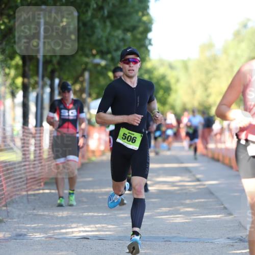 07.09.2025 - 19. Norderstedt Triathlon Michael Strokosch http://msf.ph/oto/8812200 07.09.2025 16:20:29 Laufen 445, 506, 525, 549, 953, 1410, 1549 meine-sportfotos.de