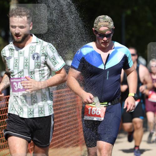 07.09.2025 - 19. Norderstedt Triathlon Michael Strokosch http://msf.ph/oto/8812206 07.09.2025 13:29:21 Laufen 166, 265, 266, 313, 345, 347, 357, 804, 842, 1270 meine-sportfotos.de