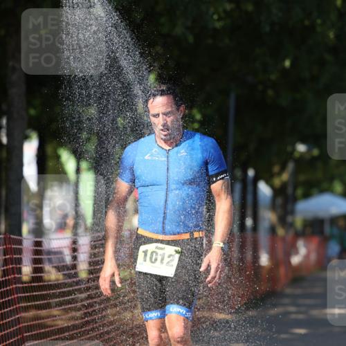07.09.2025 - 19. Norderstedt Triathlon Michael Strokosch http://msf.ph/oto/8812207 07.09.2025 15:23:06 Laufen 1012 meine-sportfotos.de