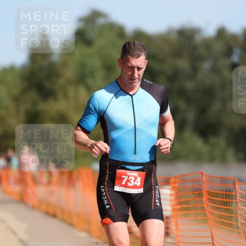 07.09.2025 - 19. Norderstedt Triathlon Michael Strokosch http://msf.ph/oto/8812244 07.09.2025 11:41:44 Laufen 734, 1155 meine-sportfotos.de