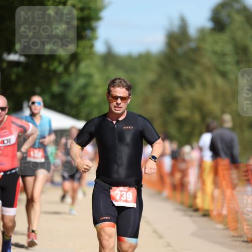 07.09.2025 - 19. Norderstedt Triathlon Michael Strokosch http://msf.ph/oto/8812310 07.09.2025 12:50:57 Laufen 140, 188, 739, 851, 1224 meine-sportfotos.de