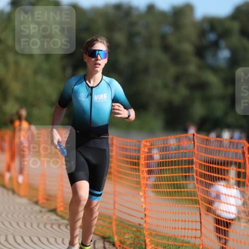 07.09.2025 - 19. Norderstedt Triathlon Michael Strokosch http://msf.ph/oto/8812328 07.09.2025 10:43:10 Laufen 685 meine-sportfotos.de