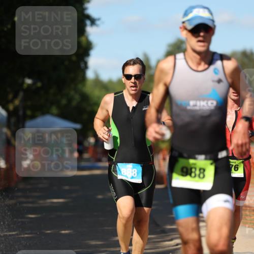 07.09.2025 - 19. Norderstedt Triathlon Michael Strokosch http://msf.ph/oto/8812366 07.09.2025 15:23:41 Laufen 888 meine-sportfotos.de