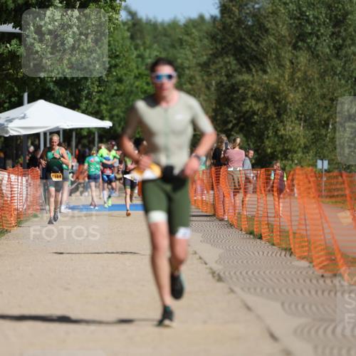 07.09.2025 - 19. Norderstedt Triathlon Michael Strokosch http://msf.ph/oto/8812383 07.09.2025 11:41:50 Laufen 1155, 1183, 1188 meine-sportfotos.de
