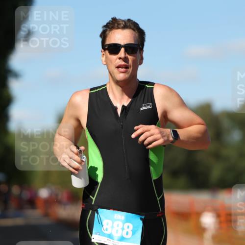 07.09.2025 - 19. Norderstedt Triathlon Michael Strokosch http://msf.ph/oto/8812394 07.09.2025 15:23:42 Laufen 888 meine-sportfotos.de