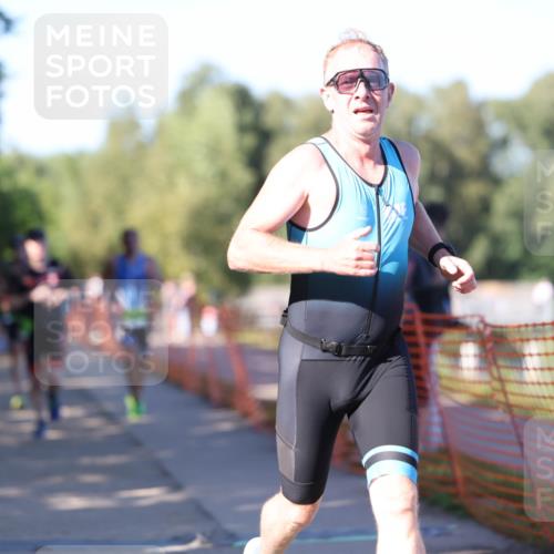07.09.2025 - 19. Norderstedt Triathlon Michael Strokosch http://msf.ph/oto/8812424 07.09.2025 16:21:09 Laufen 510, 521, 1075, 1573, 1603, 1630 meine-sportfotos.de