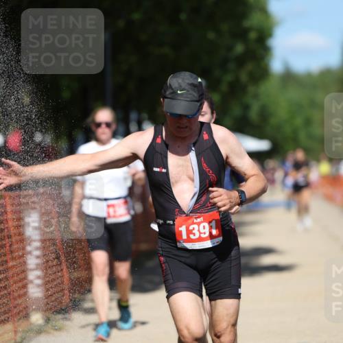 07.09.2025 - 19. Norderstedt Triathlon Michael Strokosch http://msf.ph/oto/8812427 07.09.2025 13:29:36 Laufen 159, 321, 1345, 1362, 1391 meine-sportfotos.de