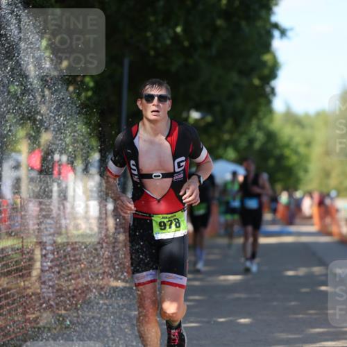 07.09.2025 - 19. Norderstedt Triathlon Michael Strokosch http://msf.ph/oto/8812428 07.09.2025 15:24:01 Laufen 363, 1025, 1406 meine-sportfotos.de