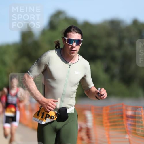 07.09.2025 - 19. Norderstedt Triathlon Michael Strokosch http://msf.ph/oto/8812445 07.09.2025 11:41:52 Laufen 1155, 1183, 1188 meine-sportfotos.de