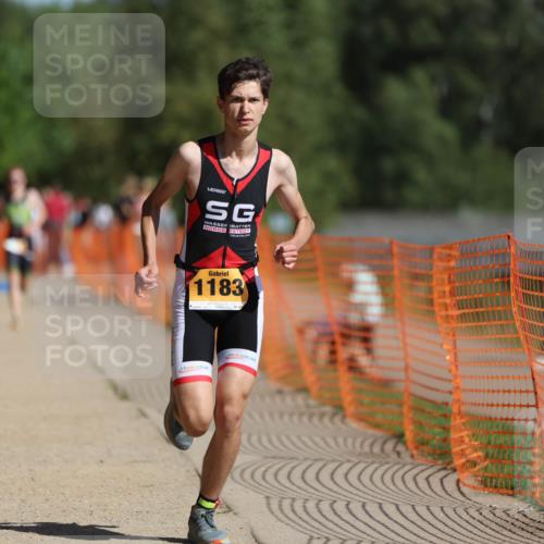 07.09.2025 - 19. Norderstedt Triathlon Michael Strokosch http://msf.ph/oto/8812494 07.09.2025 11:41:55 Laufen 1164, 1183, 1188 meine-sportfotos.de