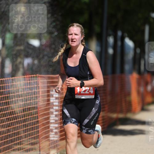 07.09.2025 - 19. Norderstedt Triathlon Michael Strokosch http://msf.ph/oto/8812500 07.09.2025 12:51:04 Laufen 140, 293, 738, 851, 1224 meine-sportfotos.de