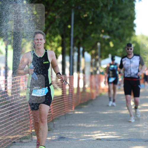 07.09.2025 - 19. Norderstedt Triathlon Michael Strokosch http://msf.ph/oto/8812516 07.09.2025 16:21:27 Laufen 387, 509, 1103, 1435, 1581, 1618 meine-sportfotos.de
