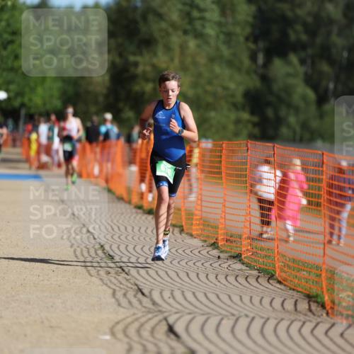 07.09.2025 - 19. Norderstedt Triathlon Michael Strokosch http://msf.ph/oto/8812521 07.09.2025 10:43:26 Laufen 676, 684 meine-sportfotos.de