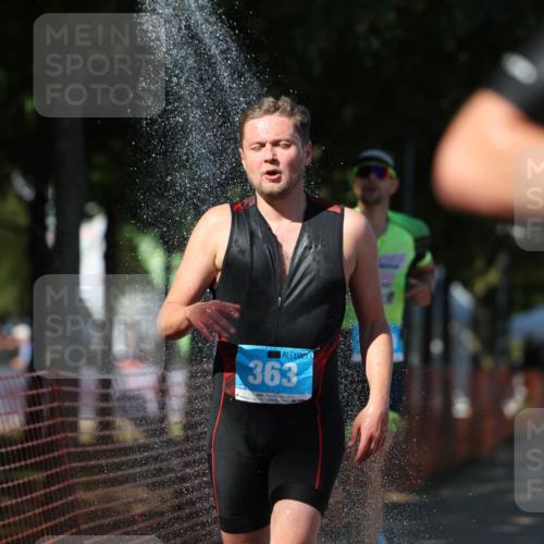 07.09.2025 - 19. Norderstedt Triathlon Michael Strokosch http://msf.ph/oto/8812531 07.09.2025 15:24:09 Laufen 363, 1025 meine-sportfotos.de