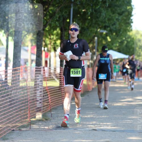 07.09.2025 - 19. Norderstedt Triathlon Michael Strokosch http://msf.ph/oto/8812532 07.09.2025 16:21:32 Laufen 365, 490, 504, 1103, 1581, 1618 meine-sportfotos.de