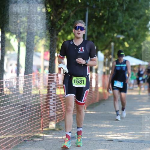 07.09.2025 - 19. Norderstedt Triathlon Michael Strokosch http://msf.ph/oto/8812543 07.09.2025 16:21:33 Laufen 365, 490, 504, 1089, 1581, 1618 meine-sportfotos.de