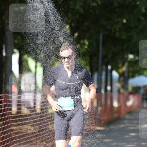 07.09.2025 - 19. Norderstedt Triathlon Michael Strokosch http://msf.ph/oto/8812564 07.09.2025 15:24:25 Laufen 369, 872 meine-sportfotos.de