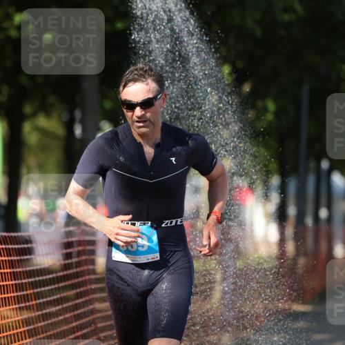 07.09.2025 - 19. Norderstedt Triathlon Michael Strokosch http://msf.ph/oto/8812584 07.09.2025 15:24:25 Laufen 369, 872 meine-sportfotos.de