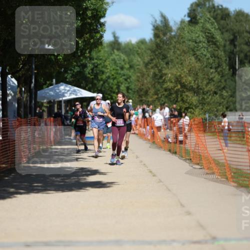07.09.2025 - 19. Norderstedt Triathlon Michael Strokosch http://msf.ph/oto/8812624 07.09.2025 13:29:56 Laufen 315, 323 meine-sportfotos.de