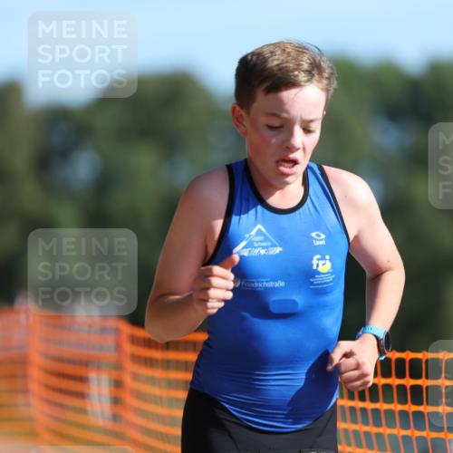 07.09.2025 - 19. Norderstedt Triathlon Michael Strokosch http://msf.ph/oto/8812647 07.09.2025 10:43:31 Laufen 676 meine-sportfotos.de