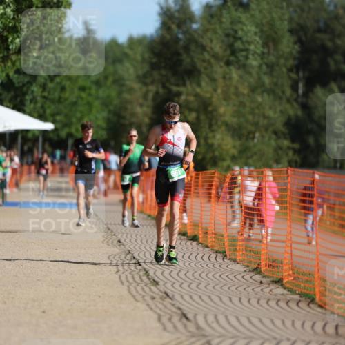07.09.2025 - 19. Norderstedt Triathlon Michael Strokosch http://msf.ph/oto/8812655 07.09.2025 10:43:34 Laufen 87, 93, 661, 676 meine-sportfotos.de
