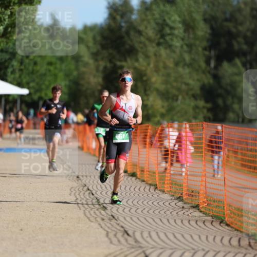 07.09.2025 - 19. Norderstedt Triathlon Michael Strokosch http://msf.ph/oto/8812672 07.09.2025 10:43:35 Laufen 87, 93, 661, 676 meine-sportfotos.de
