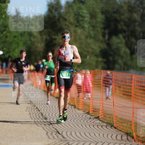 07.09.2025 - 19. Norderstedt Triathlon Michael Strokosch http://msf.ph/oto/8812692 07.09.2025 10:43:36 Laufen 87, 93, 661 meine-sportfotos.de