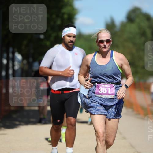 07.09.2025 - 19. Norderstedt Triathlon Michael Strokosch http://msf.ph/oto/8812774 07.09.2025 13:30:07 Laufen 137, 193, 206, 323, 351, 354, 359 meine-sportfotos.de