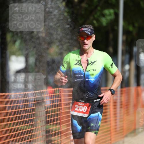 07.09.2025 - 19. Norderstedt Triathlon Michael Strokosch http://msf.ph/oto/8812778 07.09.2025 11:42:10 Laufen 200, 1314 meine-sportfotos.de