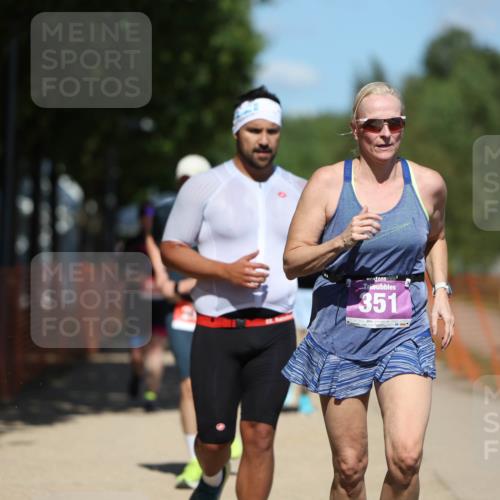 07.09.2025 - 19. Norderstedt Triathlon Michael Strokosch http://msf.ph/oto/8812782 07.09.2025 13:30:07 Laufen 137, 193, 206, 323, 351, 354, 359 meine-sportfotos.de