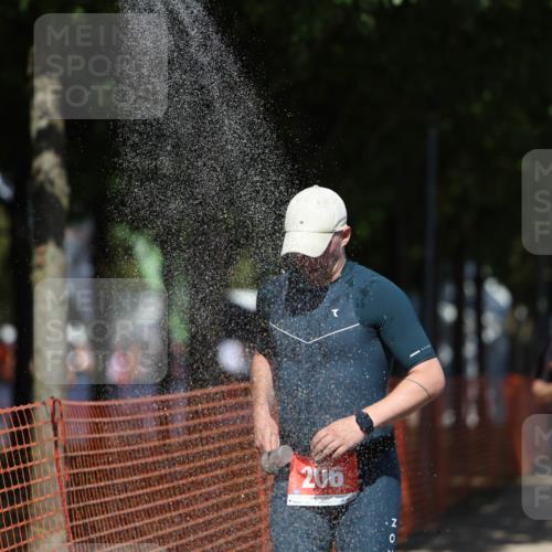 07.09.2025 - 19. Norderstedt Triathlon Michael Strokosch http://msf.ph/oto/8812834 07.09.2025 13:30:10 Laufen 137, 193, 206, 351, 354 meine-sportfotos.de