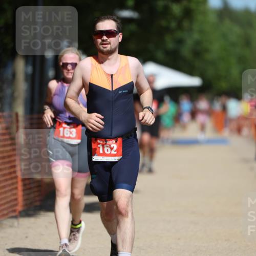 07.09.2025 - 19. Norderstedt Triathlon Michael Strokosch http://msf.ph/oto/8812850 07.09.2025 12:51:25 Laufen 162, 163, 761 meine-sportfotos.de