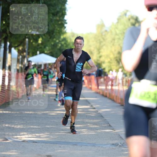 07.09.2025 - 19. Norderstedt Triathlon Michael Strokosch http://msf.ph/oto/8812860 07.09.2025 16:22:28 Laufen 1053, 1455, 1460, 1482, 1602, 1621 meine-sportfotos.de