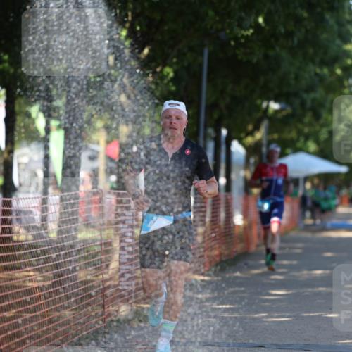 07.09.2025 - 19. Norderstedt Triathlon Michael Strokosch http://msf.ph/oto/8812869 07.09.2025 15:25:33 Laufen 411, 1005 meine-sportfotos.de