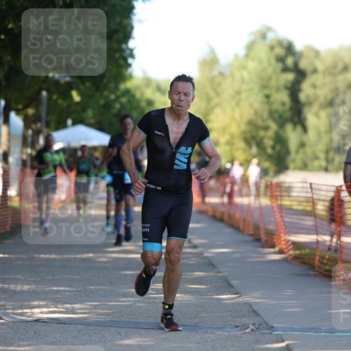 07.09.2025 - 19. Norderstedt Triathlon Michael Strokosch http://msf.ph/oto/8812872 07.09.2025 16:22:29 Laufen 1053, 1455, 1460, 1482, 1602, 1619, 1621 meine-sportfotos.de
