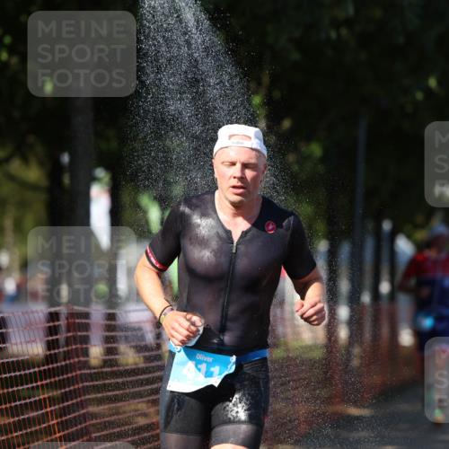 07.09.2025 - 19. Norderstedt Triathlon Michael Strokosch http://msf.ph/oto/8812896 07.09.2025 15:25:35 Laufen 411, 1005 meine-sportfotos.de